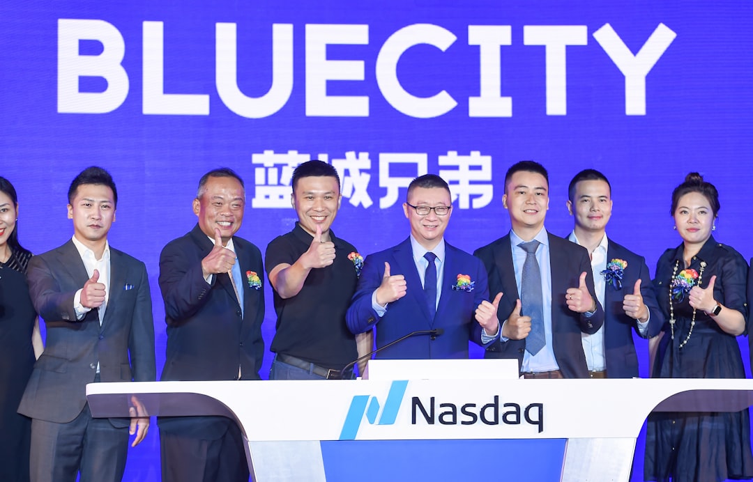 الأوراق المالية الرمزية على ناسداك والتكامل البلوكتشين